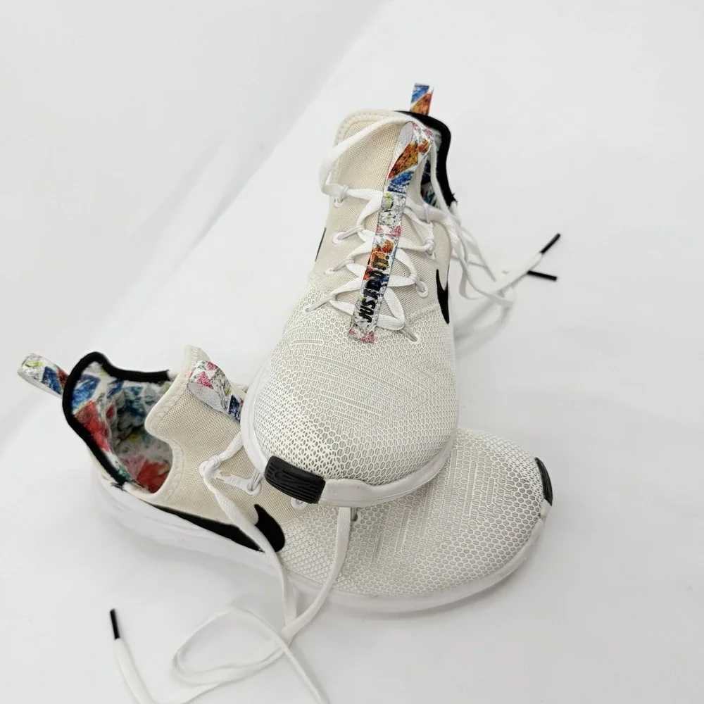 NIKE FREE Women's TR Shoes White Black With Print‎ AH0709-100 SZ-US 8.5/40